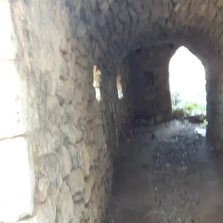 Castle Hotel