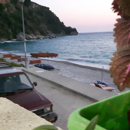 Hotel Castle Himare