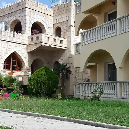 Castle 3* Himara