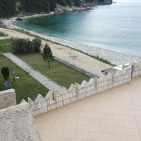 Hotel Castle Himare