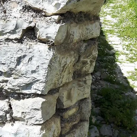 Castle 3* Himarë