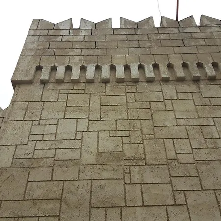 מלון Castle הימארה